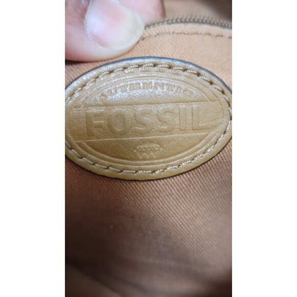 Fossil Crossbody Leather Bag Beige Small Purse With Adjustable Strap & Zippered - Picture 8 of 14